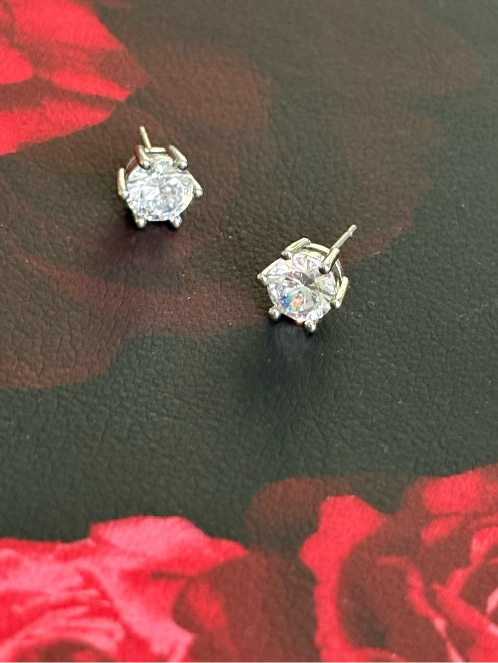 Stella & Dot Sparkle Stud Earrings